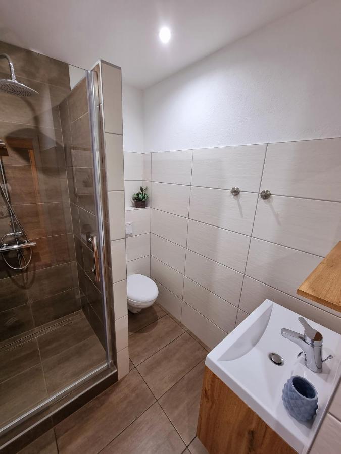 Workershome - Business Apartments - Monteurwohnungen Wertheim Camera foto